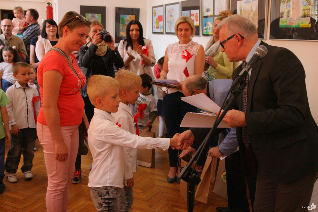 Moje Miasto, Moja Ojczyzna. Przedszkolaki stworzyły wystawę z okazji 100-lecia Niepodległości Polski [wideo, zdjęcia]