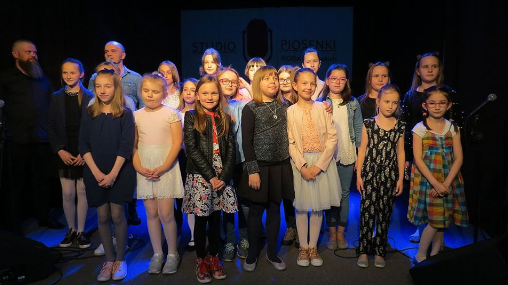Koncert najmłodszych ze Studia Piosenki [wideo, zdjęcia]