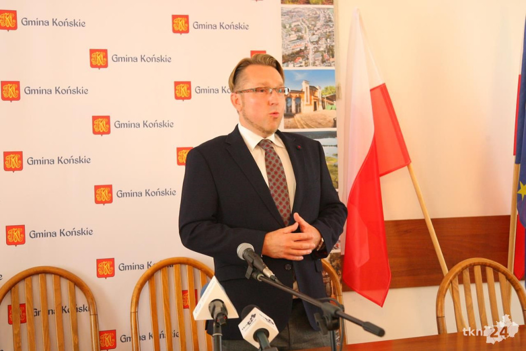 Kolejna firma wprowadzi się na koneckie tereny inwestycyjne [wideo, zdjęcia]