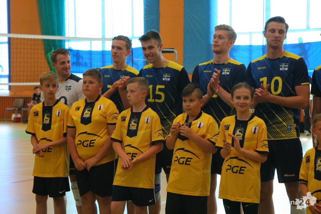 Relacja wideo: Mecz Kielce - Szwecja zapełnił halę w Radoszycach