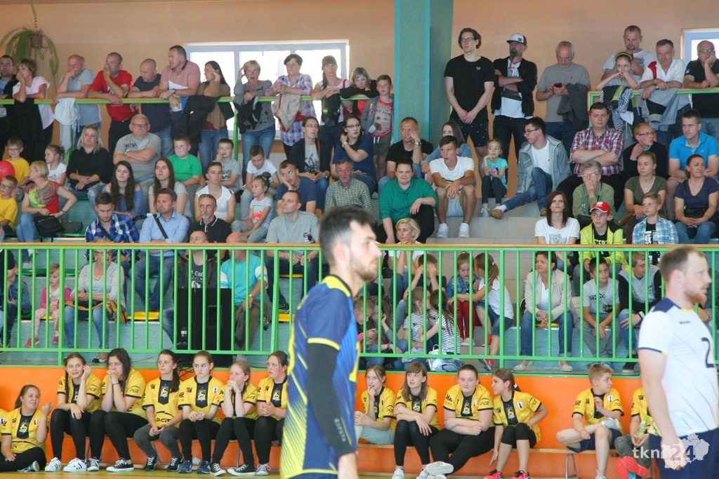 Relacja wideo: Mecz Kielce - Szwecja zapełnił halę w Radoszycach