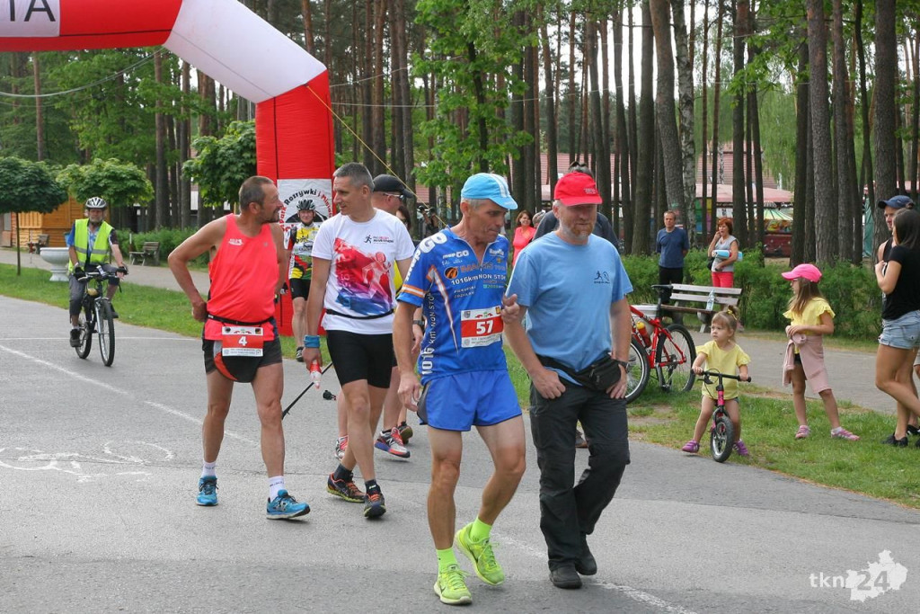 Znamy mistrzów XIII Cross Maratonu [zdjęcia, wideo]