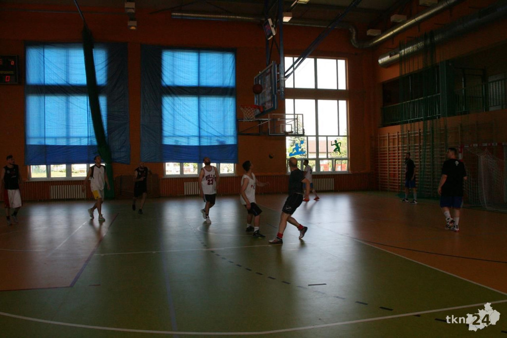 Basket w koneckim nie umarł. Pierwszy taki turniej w Radoszycach [wideo, zdjęcia]