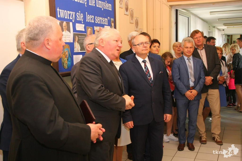 Relacja wideo: 100-lat Szkoły w Rogowie