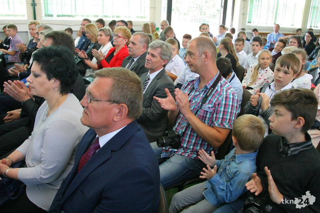 Relacja wideo: 100-lat Szkoły w Rogowie