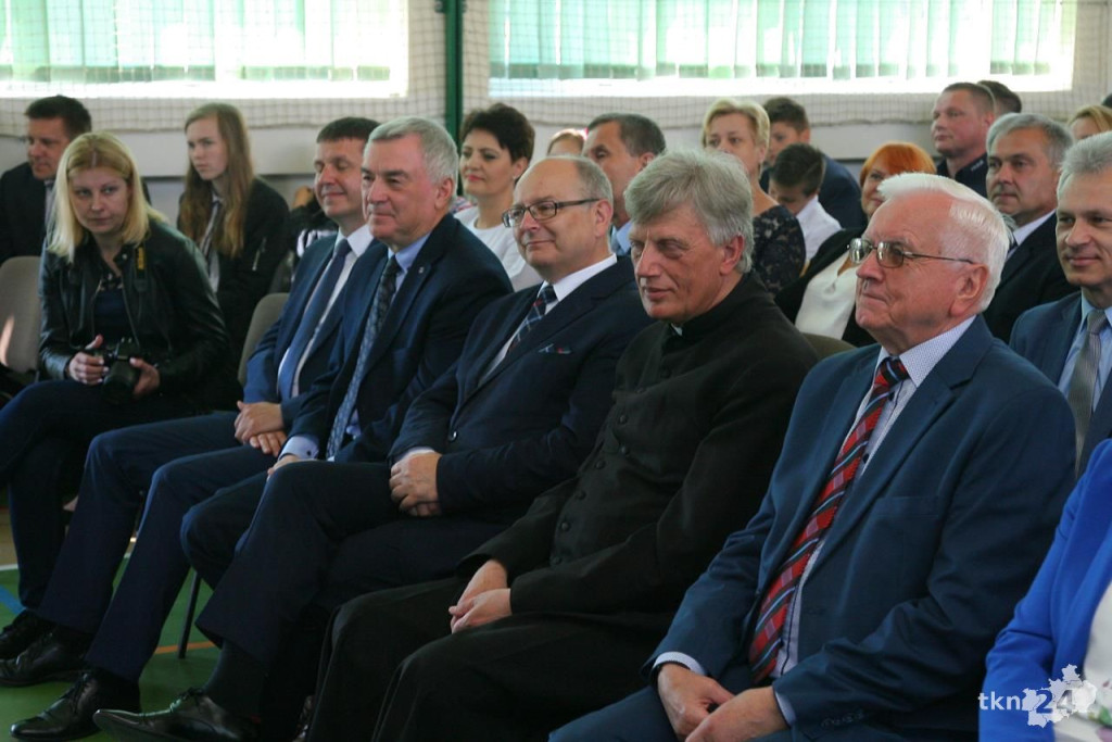 Relacja wideo: 100-lat Szkoły w Rogowie