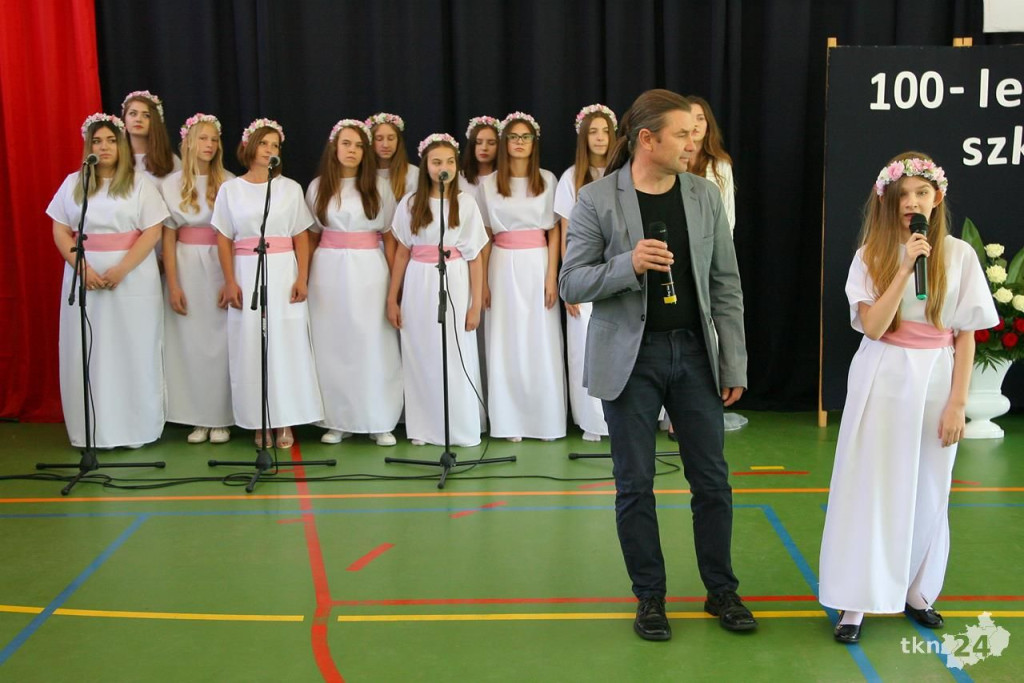 Relacja wideo: 100-lat Szkoły w Rogowie