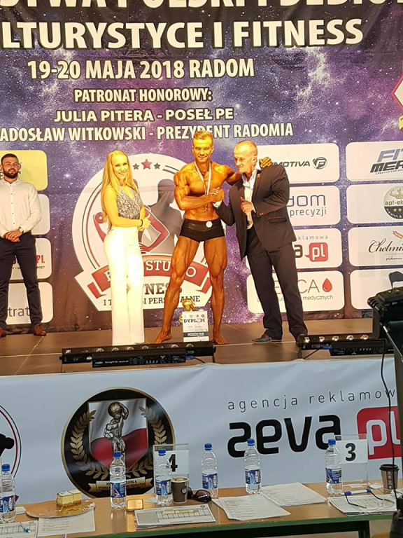 Kamil Szlęzak potrójnym Mistrzem Polski w kulturystyce! [zdjęcia]