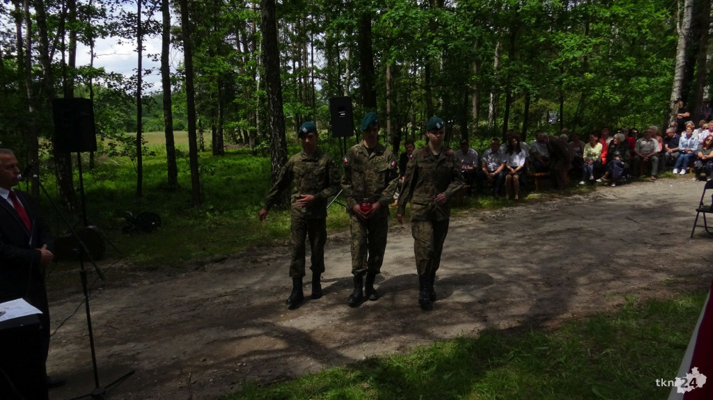 Relacja wideo: Uroczystość patriotyczna nieopodal Piekła