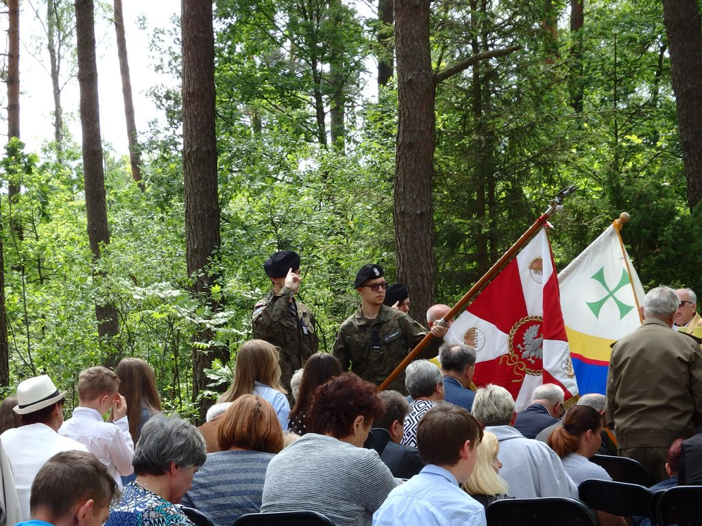 Relacja wideo: Uroczystość patriotyczna nieopodal Piekła