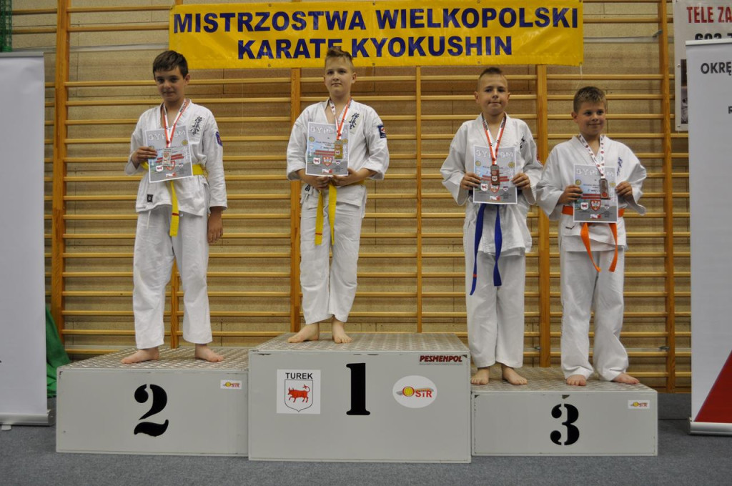 5 medali dla sekcji karate z Niekłania Wielkiego w Turku [zdjęcia]