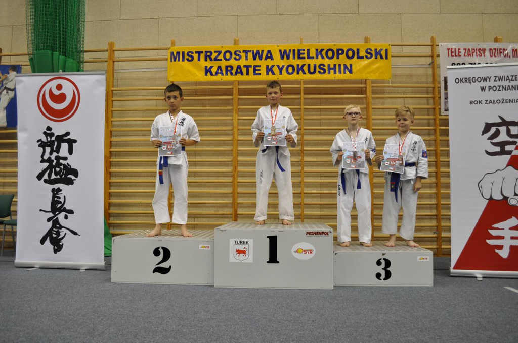 5 medali dla sekcji karate z Niekłania Wielkiego w Turku [zdjęcia]
