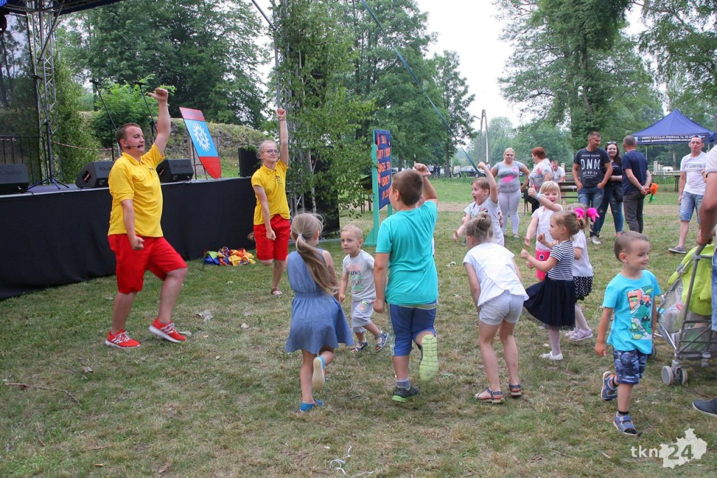 Ogromna frekwencja na Familijnym Festynie w Fałkowie [fotogaleria]