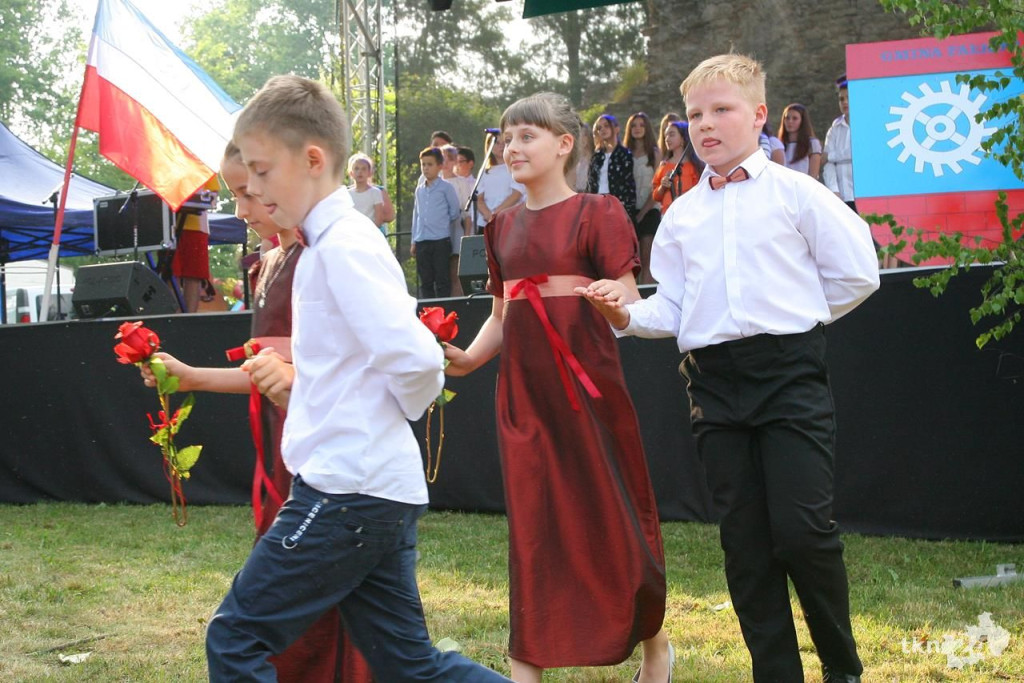 Ogromna frekwencja na Familijnym Festynie w Fałkowie [fotogaleria]