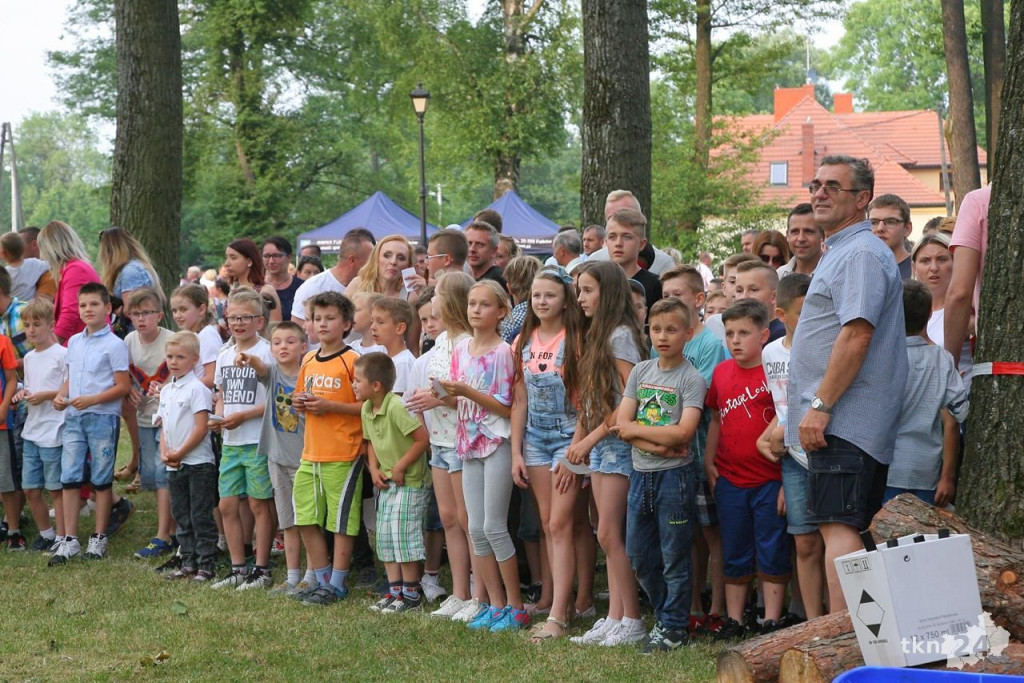 Ogromna frekwencja na Familijnym Festynie w Fałkowie [fotogaleria]