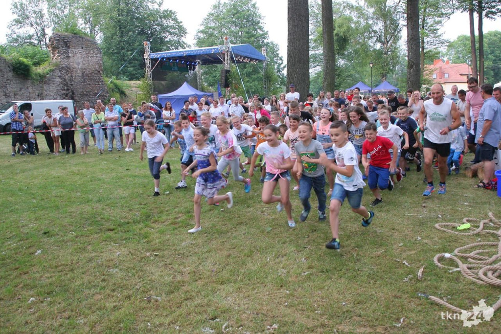 Ogromna frekwencja na Familijnym Festynie w Fałkowie [fotogaleria]