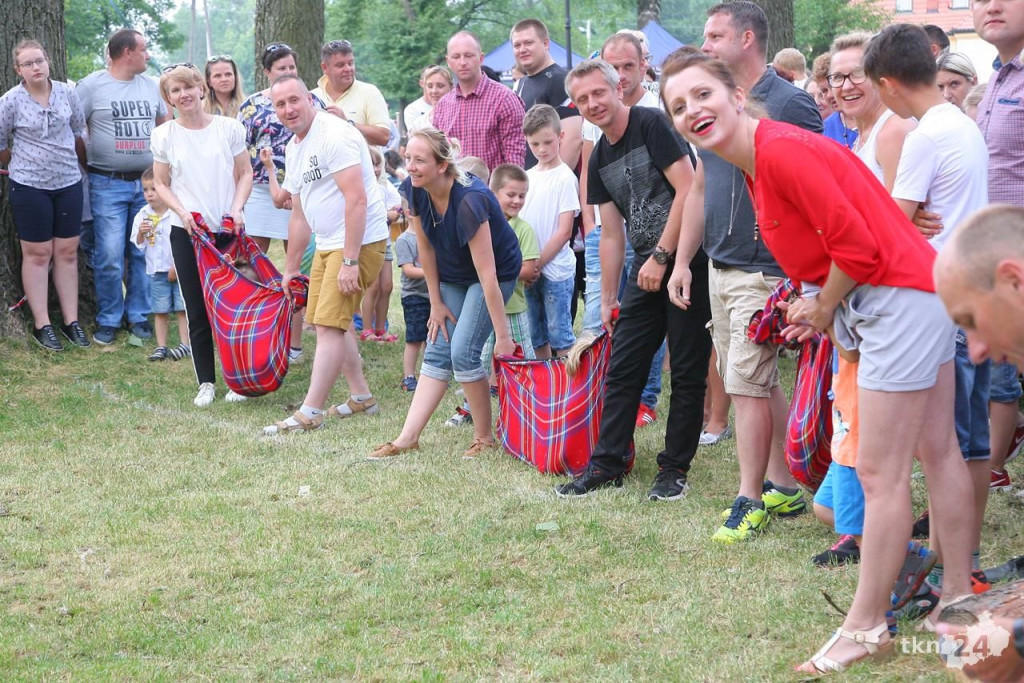 Ogromna frekwencja na Familijnym Festynie w Fałkowie [fotogaleria]