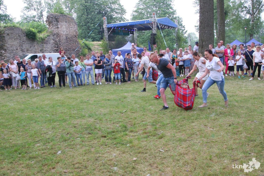 Ogromna frekwencja na Familijnym Festynie w Fałkowie [fotogaleria]