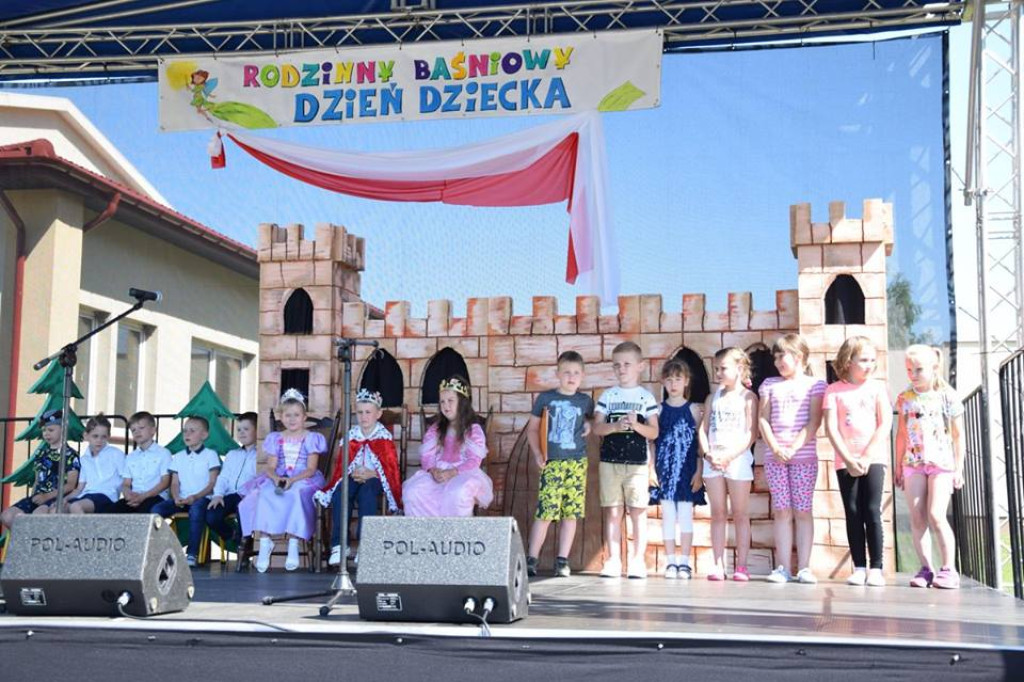 Dzień Dziecka w Gowarczowie [zdjęcia]
