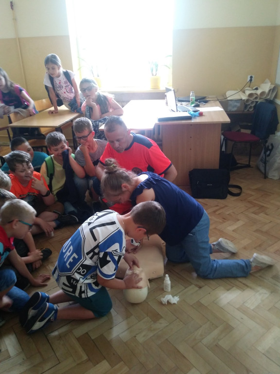 Pogram Umiem Pływać w powiecie koneckim [zdjęcia]