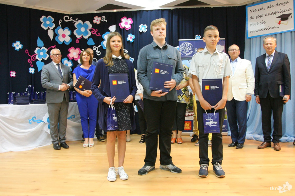 Burmistrz nagrodził laureatów i finalistów olimpiad [fotogaleria]