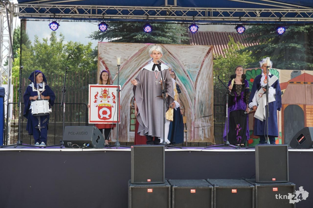 W Węgrzynie odsłonili pomnik na 100-lecie odzyskania niepodległości [zdjęcia]