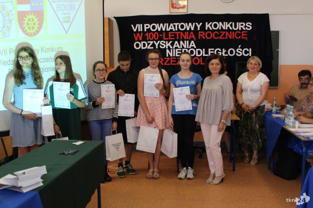 Konkursy Wiedzy o Społeczeństwie, Prawie i Regionie w Ekonomiku [wideo, zdjęcia]