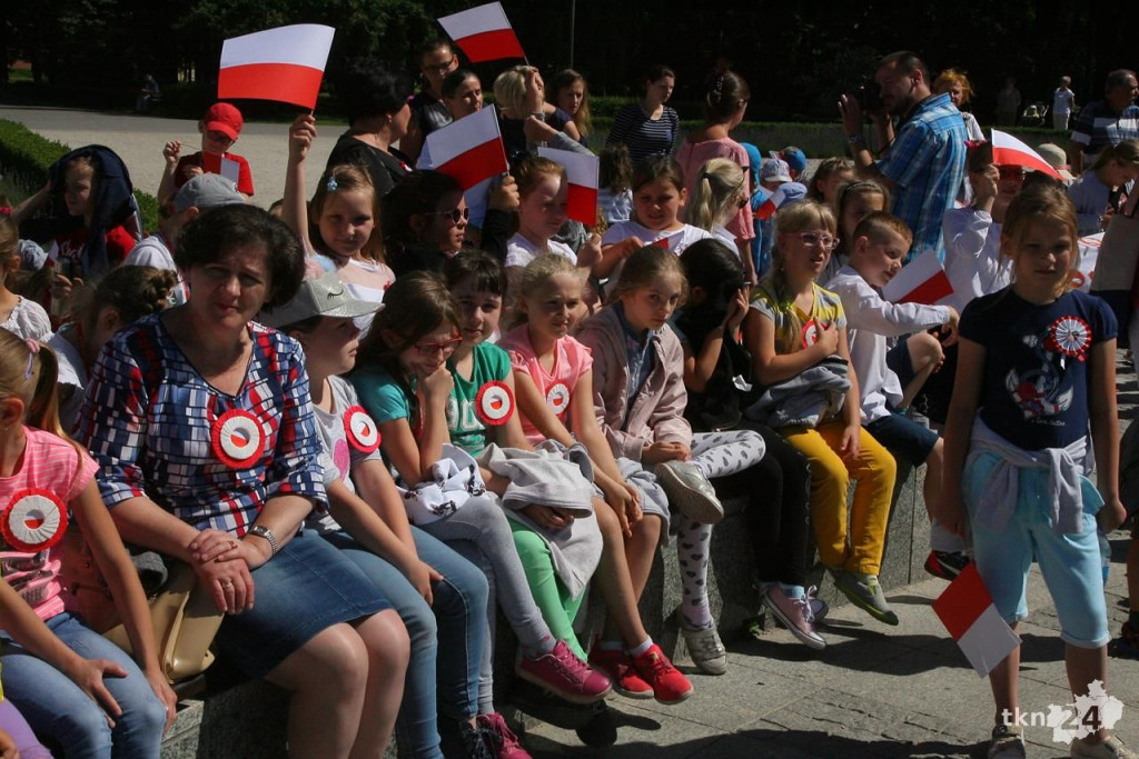 Pół tysiąca dzieci na głośnym czytaniu w Parku Miejskim [wideo, zdjęcia]