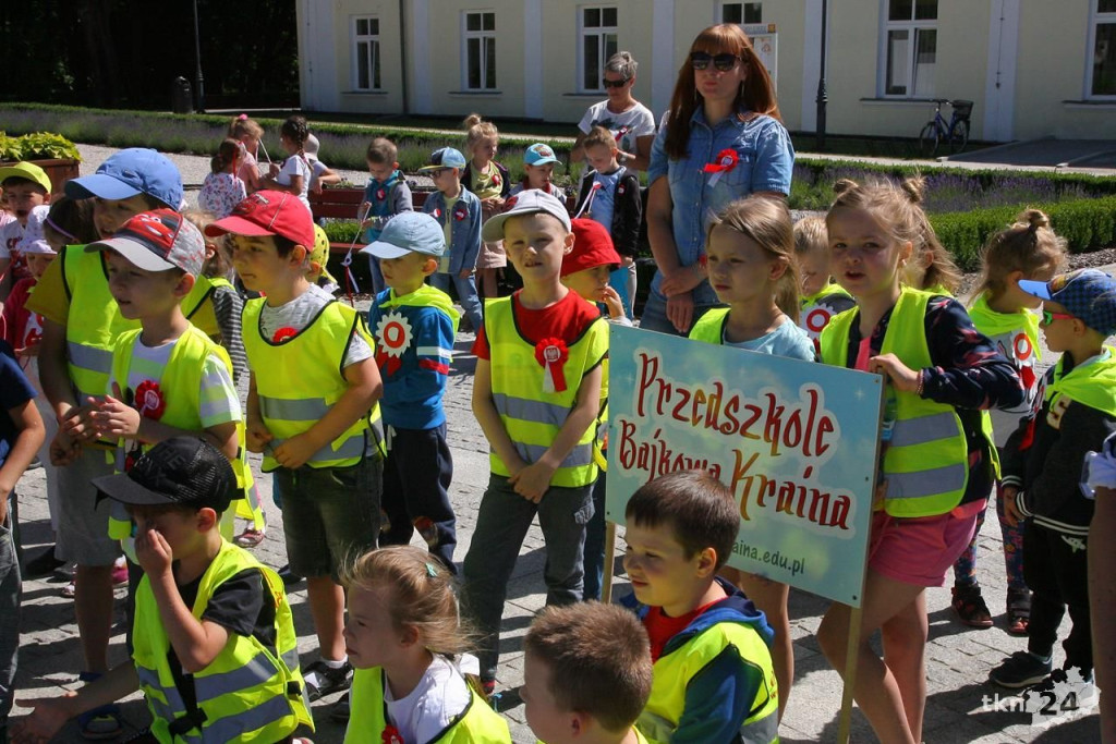 Pół tysiąca dzieci na głośnym czytaniu w Parku Miejskim [wideo, zdjęcia]