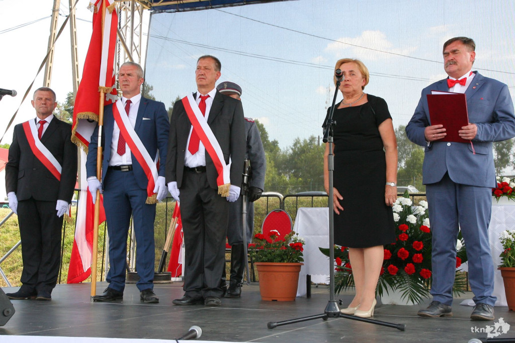 Słupia Konecka ma już swój sztandar! [wideo, zdjęcia]