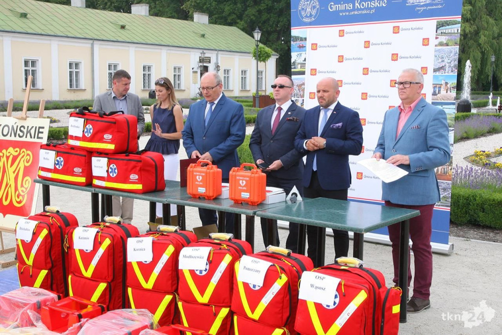 Strażacy otrzymali sprzęt z Ministerstwa Sprawiedliwości [wideo, zdjęcia]