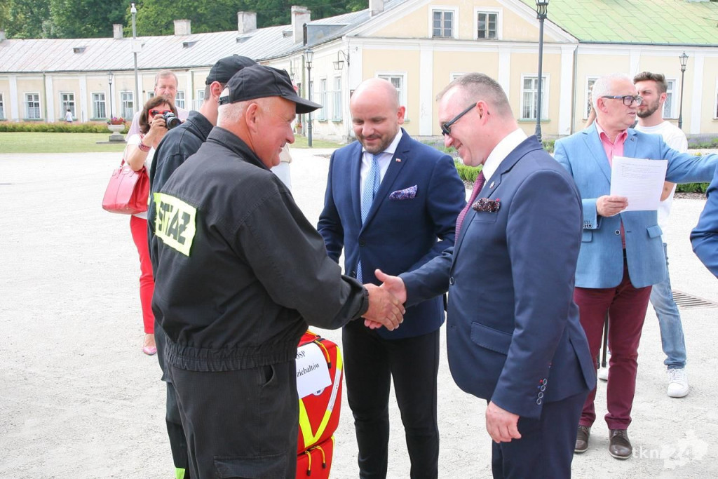 Strażacy otrzymali sprzęt z Ministerstwa Sprawiedliwości [wideo, zdjęcia]