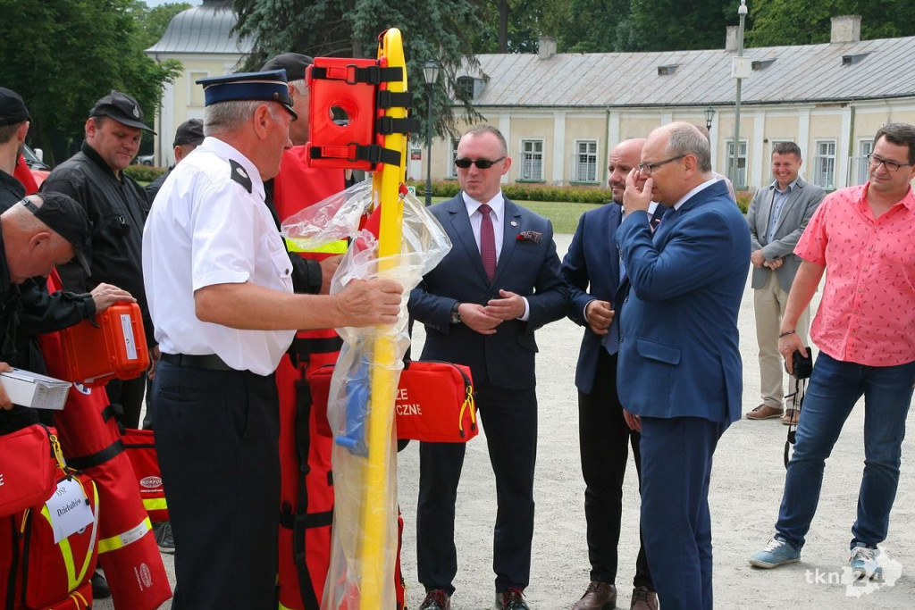 Strażacy otrzymali sprzęt z Ministerstwa Sprawiedliwości [wideo, zdjęcia]