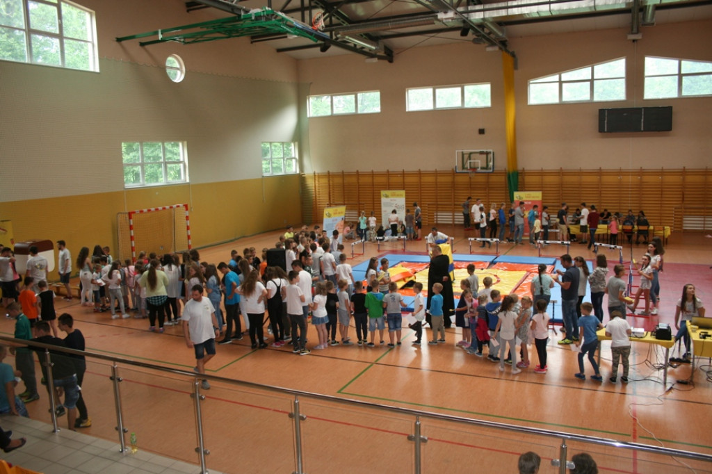 PSP Fałków z nagrodą główną w konkursie Żyj smacznie i zdrowo [zdjęcia]