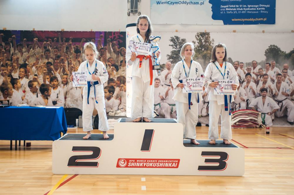 Konecki Klub Karate z 9 medalami na Warsaw CUP [zdjęcia]