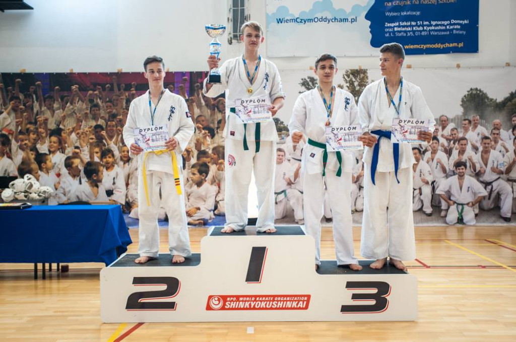 Konecki Klub Karate z 9 medalami na Warsaw CUP [zdjęcia]