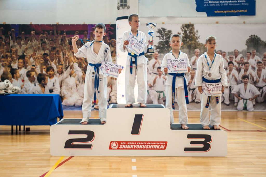 Konecki Klub Karate z 9 medalami na Warsaw CUP [zdjęcia]