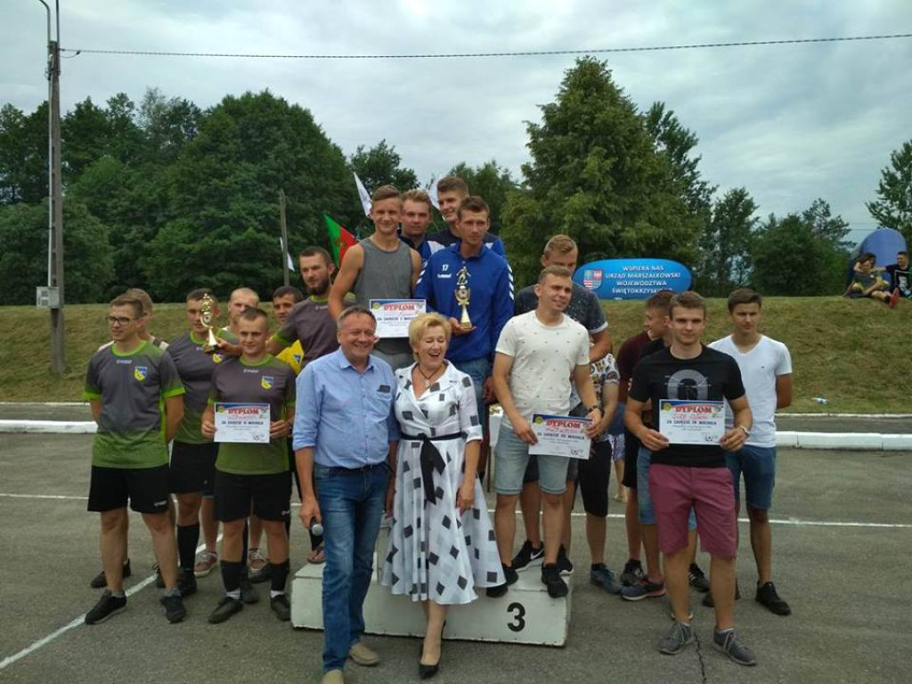Świetny wynik gminy Fałków w Wojewódzkich Igrzyskach LZS [zdjęcia]