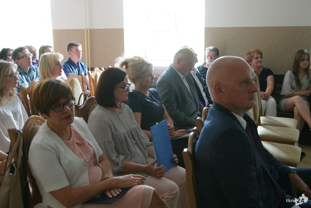 Relacja wideo: Najlepsi z najlepszych! Starosta nagrodził prymusów
