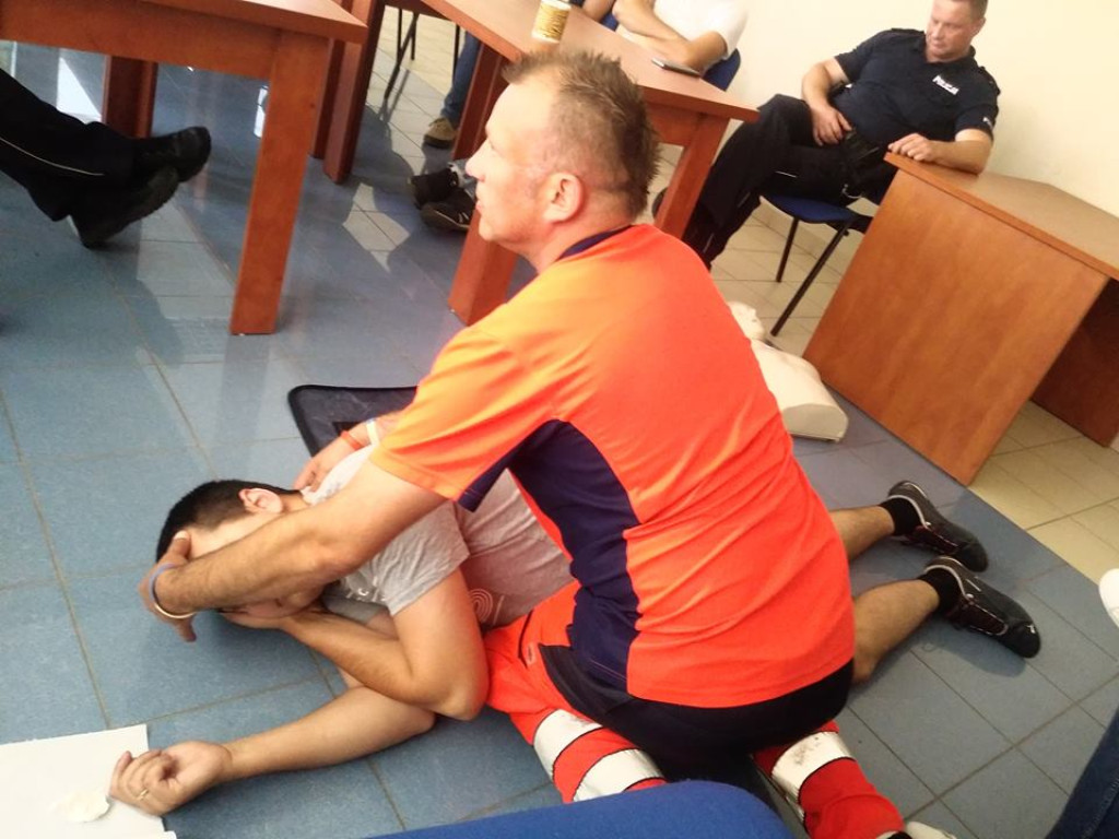 Policjanci z Sielpi przypomnieli sobie zasady pierwszej pomocy [zdjęcia]
