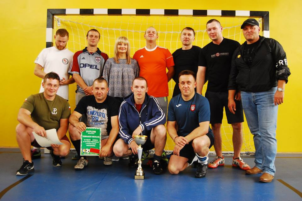 Turnieje sportowe i rodzinny piknik w Niekłaniu z myślą o Arku [zdjęcia]