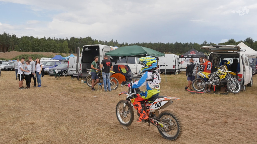 Relacja wideo: Zawody Motocrossowe w Przybyszowach