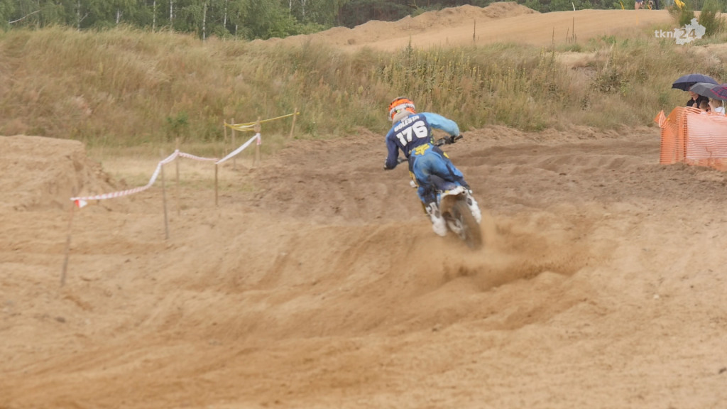 Relacja wideo: Zawody Motocrossowe w Przybyszowach