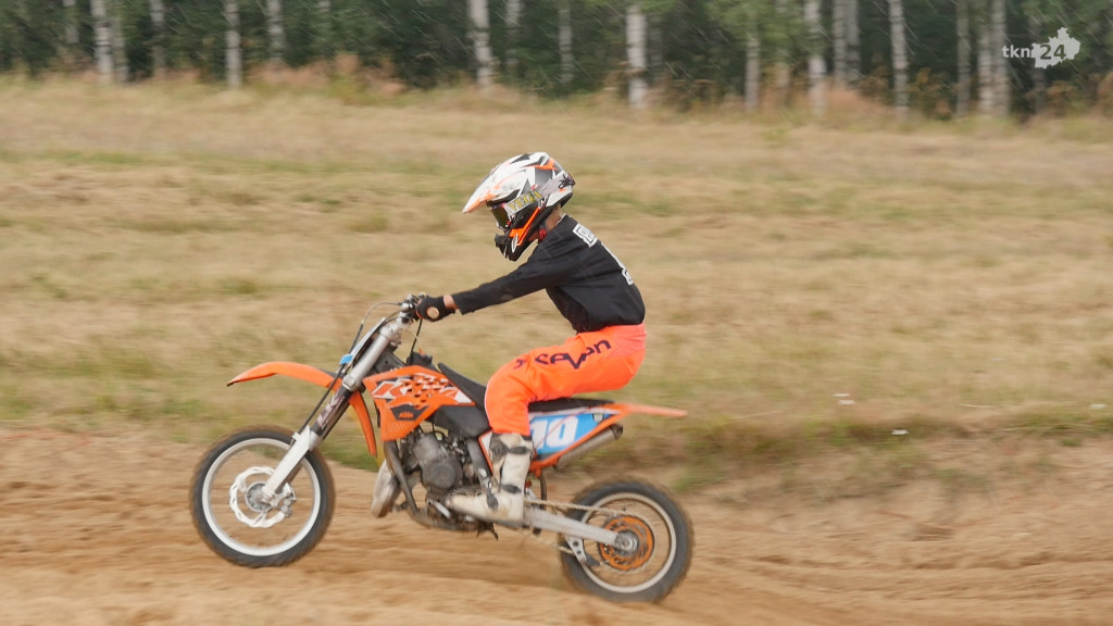Relacja wideo: Zawody Motocrossowe w Przybyszowach