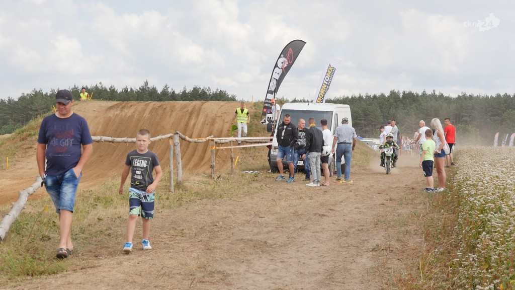 Relacja wideo: Zawody Motocrossowe w Przybyszowach