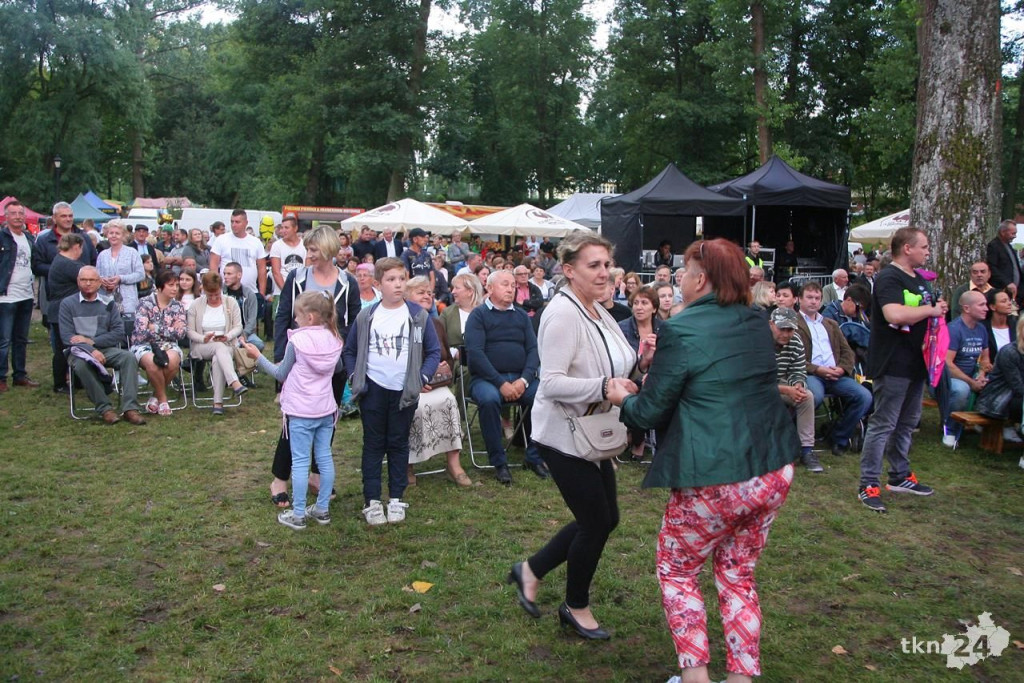 Relacja wideo: Fałków bawił się w rytmach cygańskich i folkowych