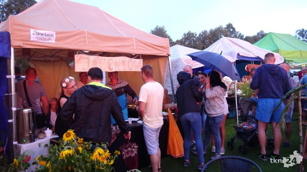 Relacja wideo: Radoszyczanie Dzieciom 2018 z koncertem CLEO