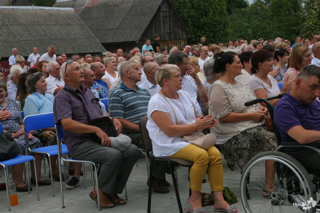 Z Małym Księciem otworzyli kulturalny obiekt w Lipie! Fotogaleria