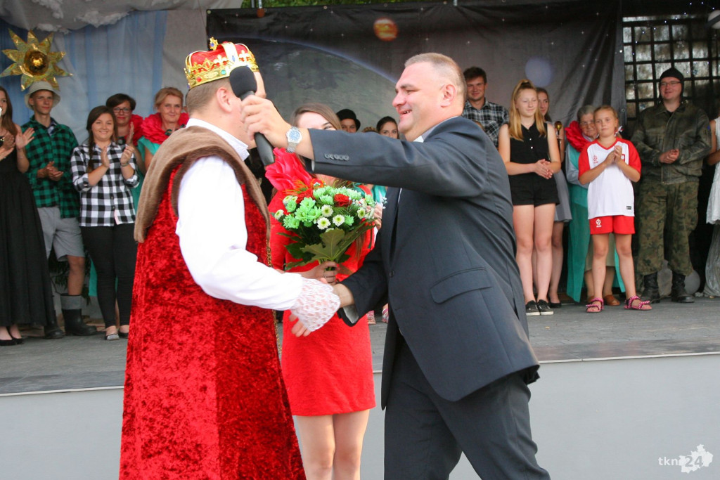 WIDEO: Piękny obiekt powstał w Lipie. Na otwarcie teatralne widowisko