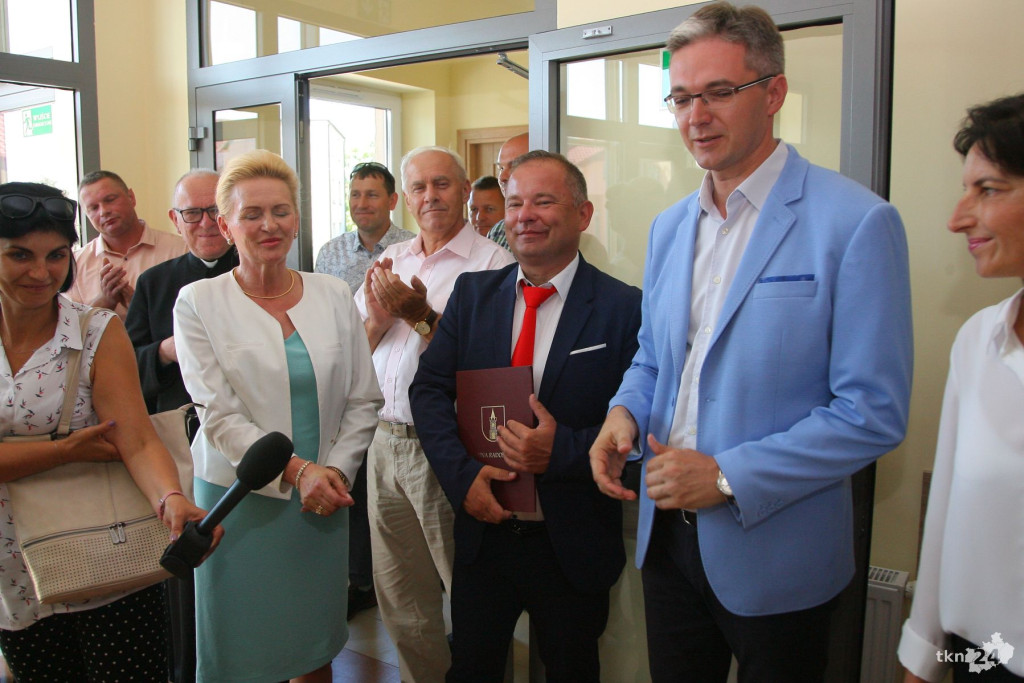 Relacja wideo: Otwarcie przebudowanego Ośrodka Zdrowia w Radoszycach